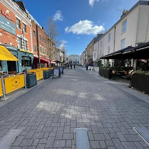 https://oxford-street-stays.bournemouth-hotels.org