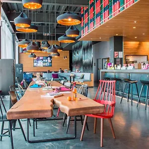 https://moxy-aberdeen-airport.hotelsaberdeenuk.com