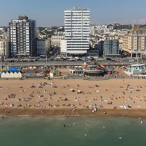 **** Отель Seafront By Ihg Великобритания