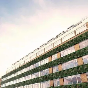 Hotel Hampton By Hilton ****