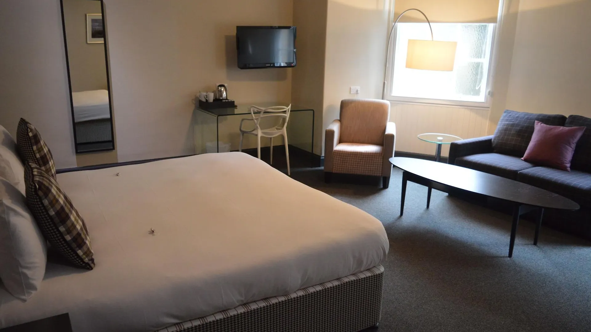 B+B Edinburgh