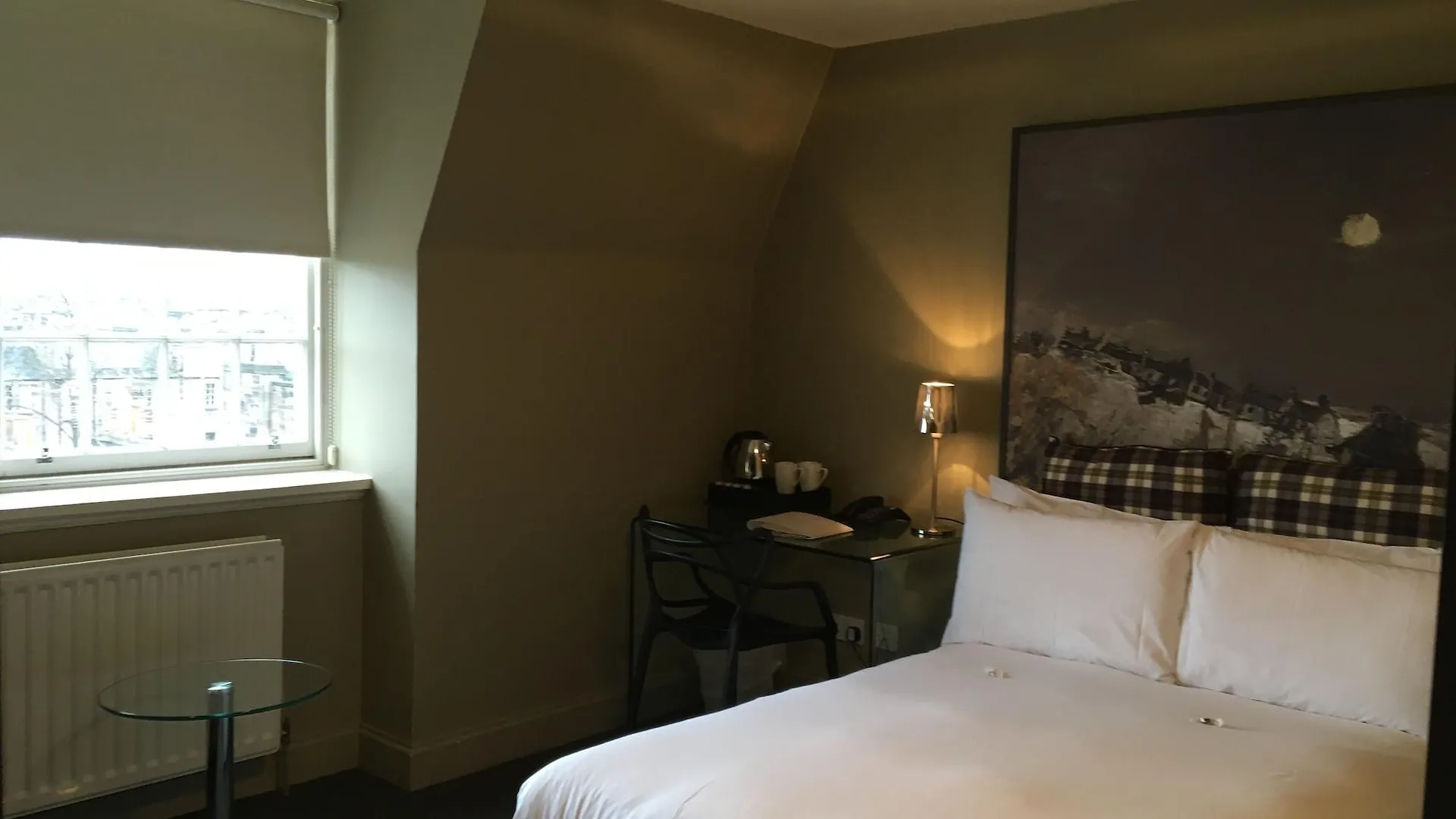 B+B Edinburgh Hotel