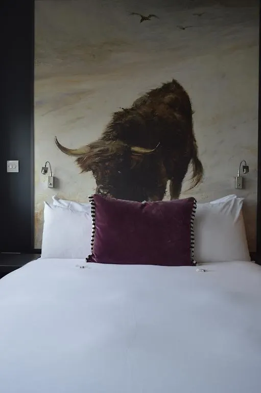 B+B Edinburgh Hotel
