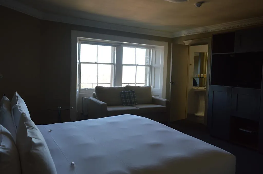 **** Otel B+B Edinburgh Birleşik Krallık