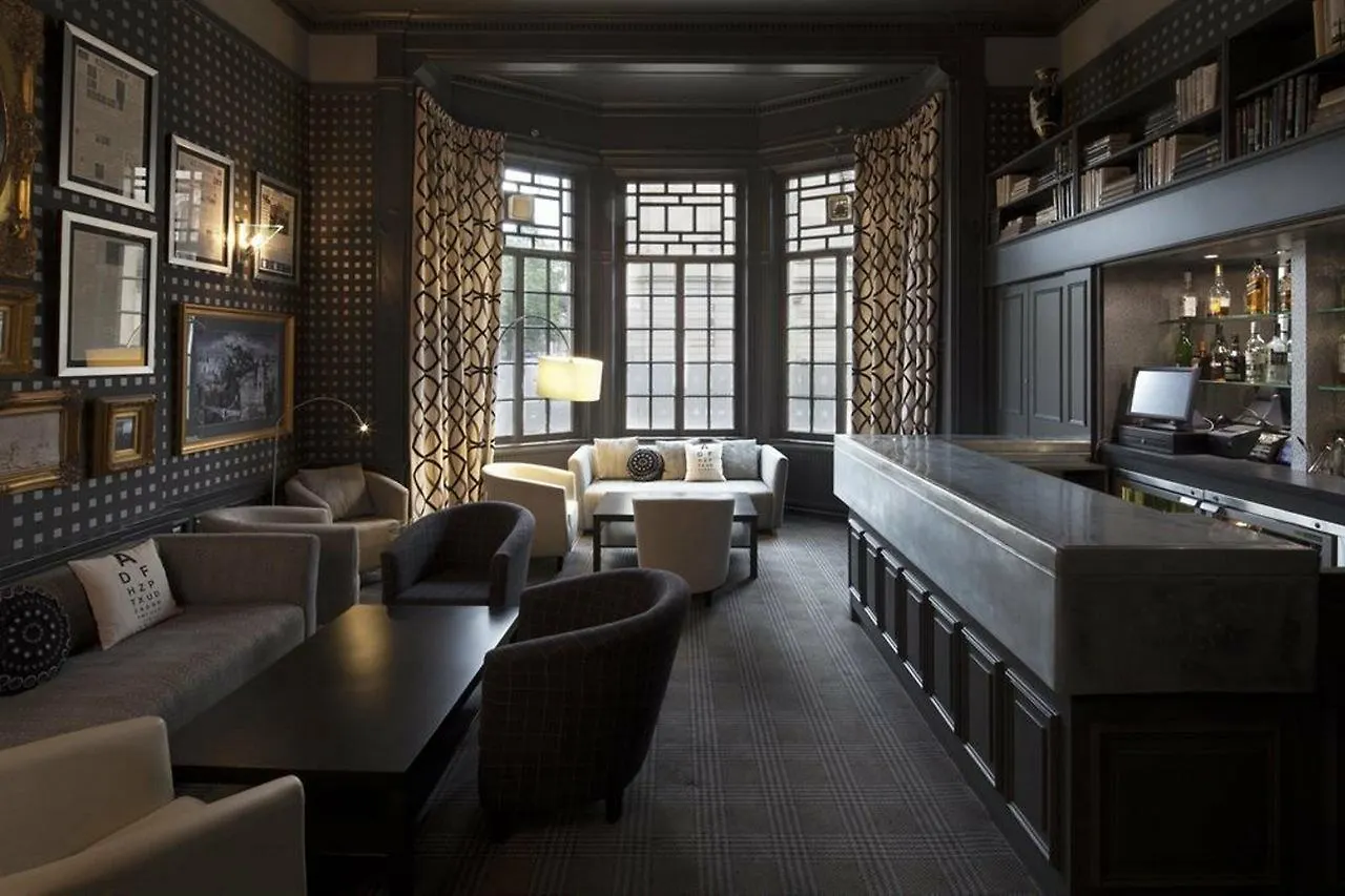 B+B Edinburgh Otel